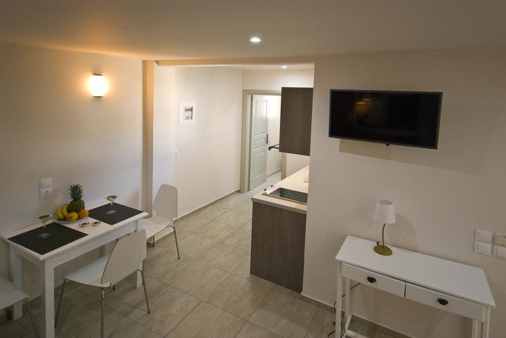 Alafouzos Studios & Apartments Kamári Pokój zdjęcie